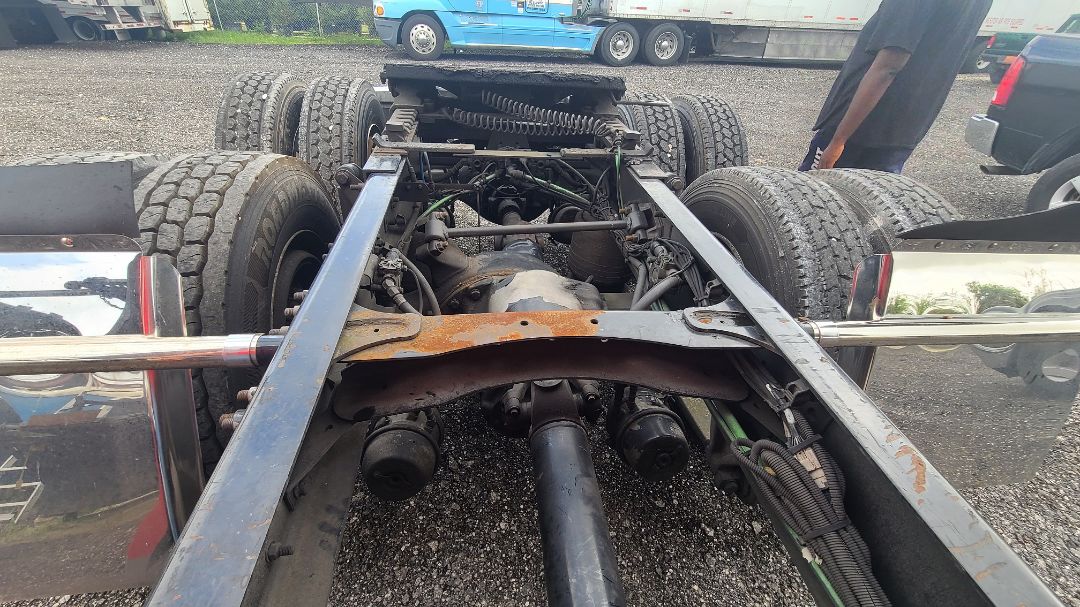 2012 FREIGHTLINER Cascadia - Image 34